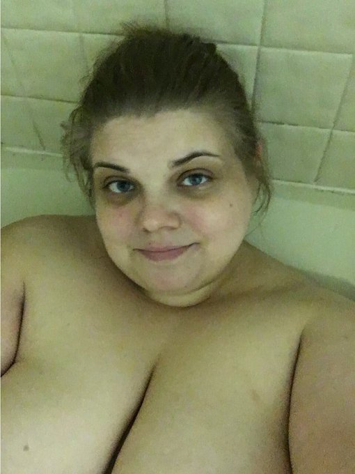 Chilling in the tub. Maybe someone could text me and keep me company? https://t.co/pE2evSmiAs https://t<a href="/tag/myfreecams"class="tags"><span>#myfreecams</span></a><a href="/tag/bbw"class="tags"><span>#bbw</span></a><a href="/tag/boobs"class="tags"><span>#boobs</span></a><a href="/tag/camgirl"class="tags"><span>#camgirl</span></a><a href="/tag/nsfw"class="tags"><span>#nsfw</span></a><a href="/tag/tits"class="tags"><span>#tits</span></a>