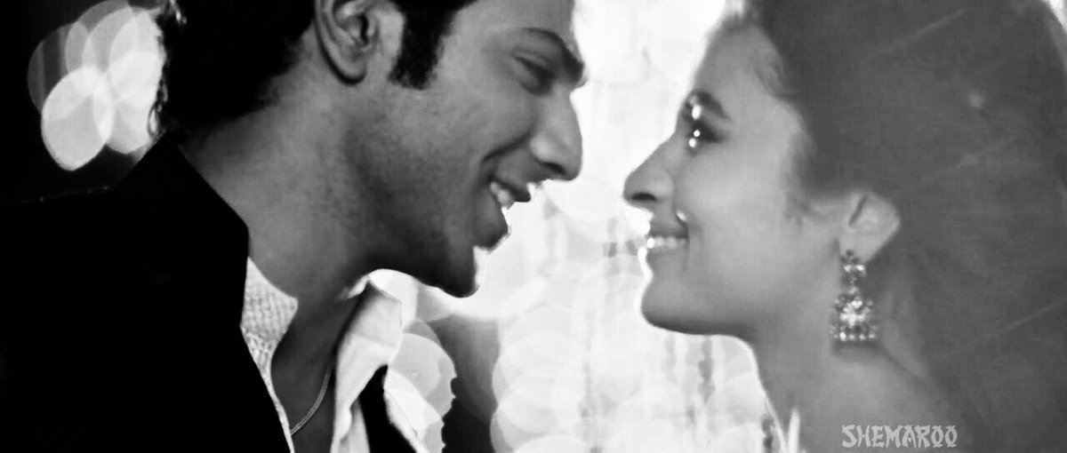BestOfVaria_'s tweet photo. @Varun_dvn @aliaa08 D se Dance 💗

3 YEARS OF HSKD https://t.co/NSbuOq5OI0