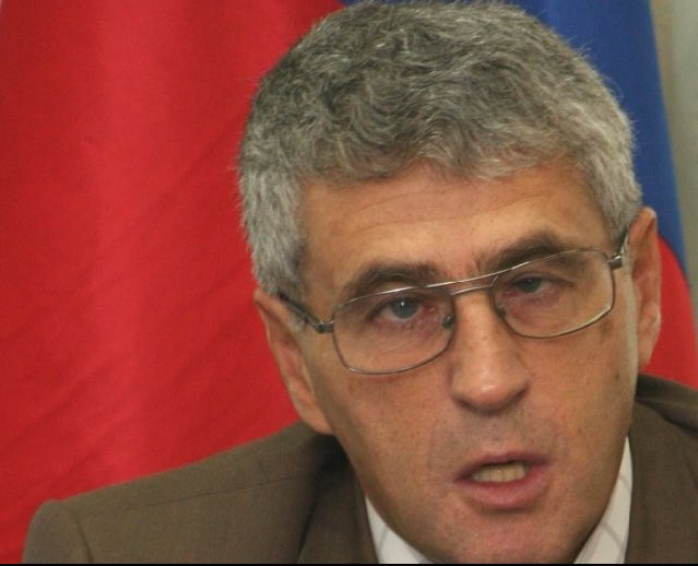 ermakovaTT's tweet image. Гозман так и не ответил на вопрос Руслана Осташко сколько дней он прослужил в армии. Наверное сказать нечего.