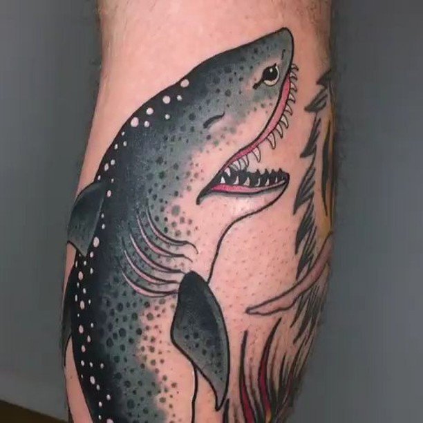 tattoosnob's tweet photo. Shark tattoo by @diegoapu at Good Times Tattoo Parlour in Buenos Aires, Argentina #diegoapu #gtt #goodtimestattooparlour #buenosaires
#arge… https://t.co/Xz2aonragk