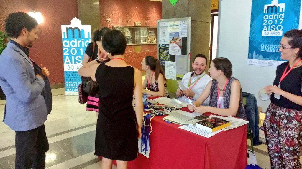 El <a href="/XICongresoAISO/">XI Congreso AISO</a> marcha a muy buen ritmo en <a href="/FilologiaUCM/">Facultad de Filología de la UCM</a> Estupendo y diligente su equipo técnico. Gracias!