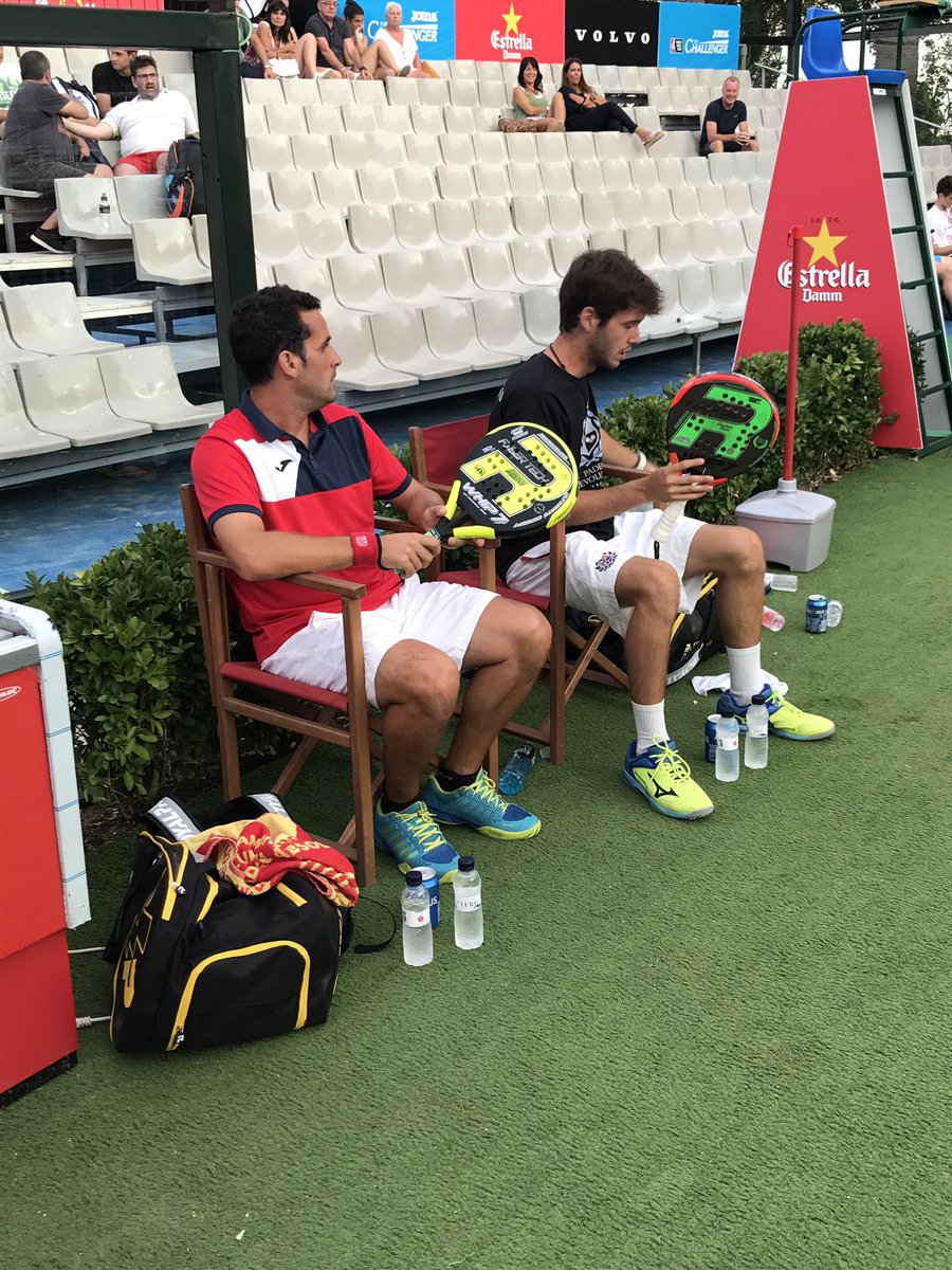 #WPTCabreraChallenger 🎾| #Pádel
<a href="/JeimsSanto/">Jaume Santó</a> y <a href="/ferran_bueno/">Ferran Bueno Gomez</a> los últimos clasificados para #previa al ganar su partido por 6/3 3/6 6/3