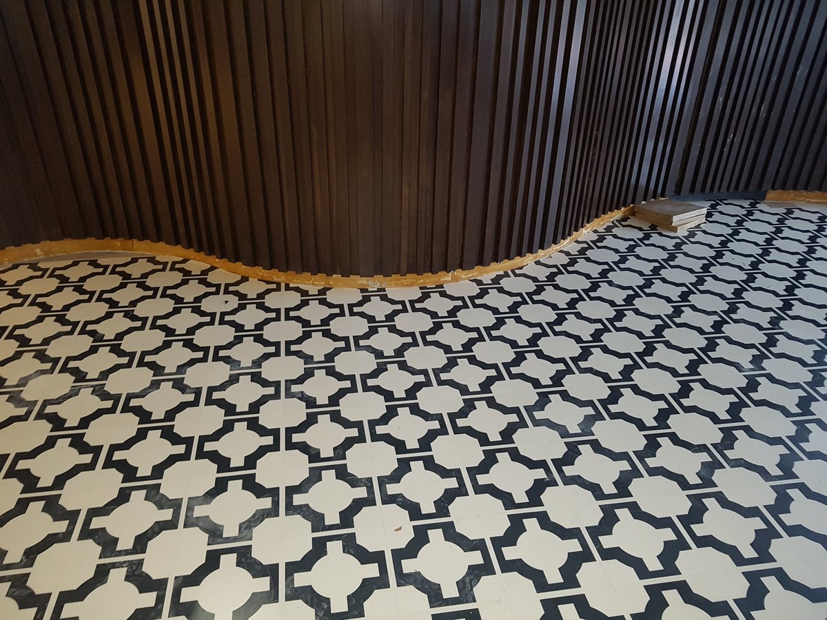 rubyflooringltd's tweet image. Start of job in @BioCity_Scot  @glasgow laying @harveymaria vinyl tiles with @Desso_UK carpet tiles