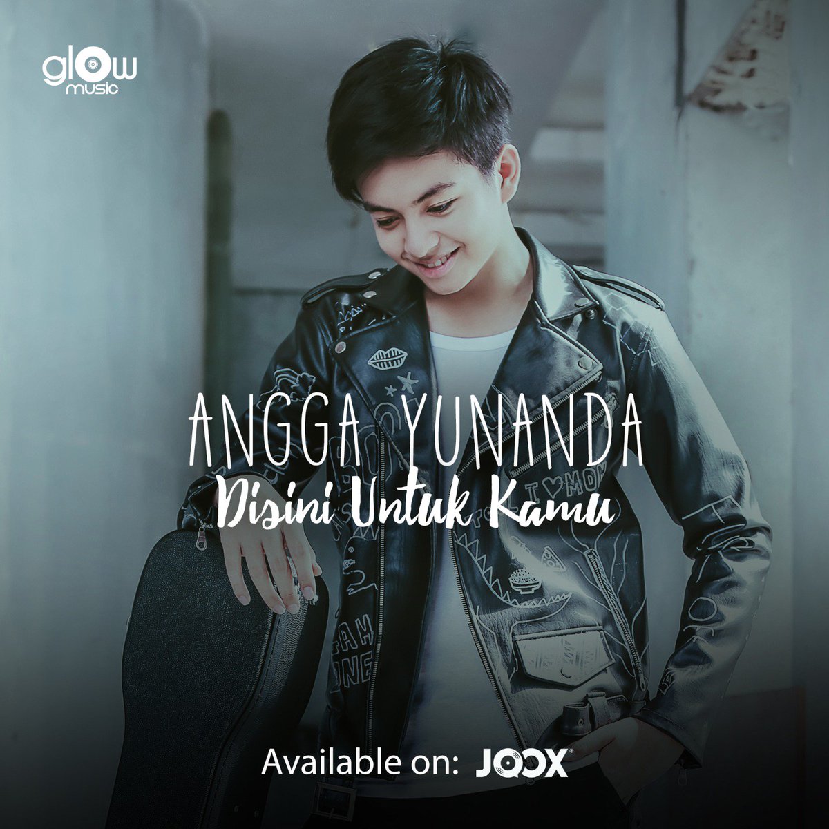 Sekarang Kamu bisa denger streaming atau Download Legal lagunya @anggaaldi_16 Disini Untuk Kamu di <a href="/JOOX_ID/">JOOX Indonesia</a> ->bit.ly/AnggaDisiniUnt…