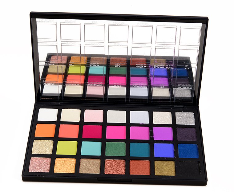 Sneak Peek: Sephora Editorial PRO Eyeshadow Palette Photos &amp; Swatches crwd.fr/2u6VAhl