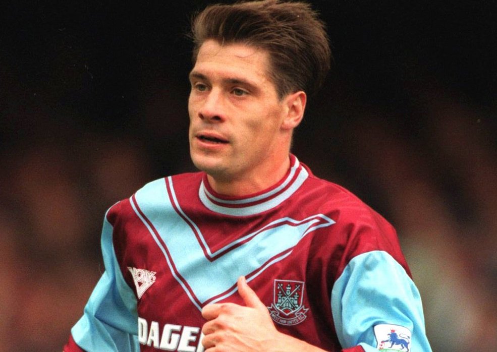 Happy birthday to West Ham United great Tony Cottee, who turns 52 today!  