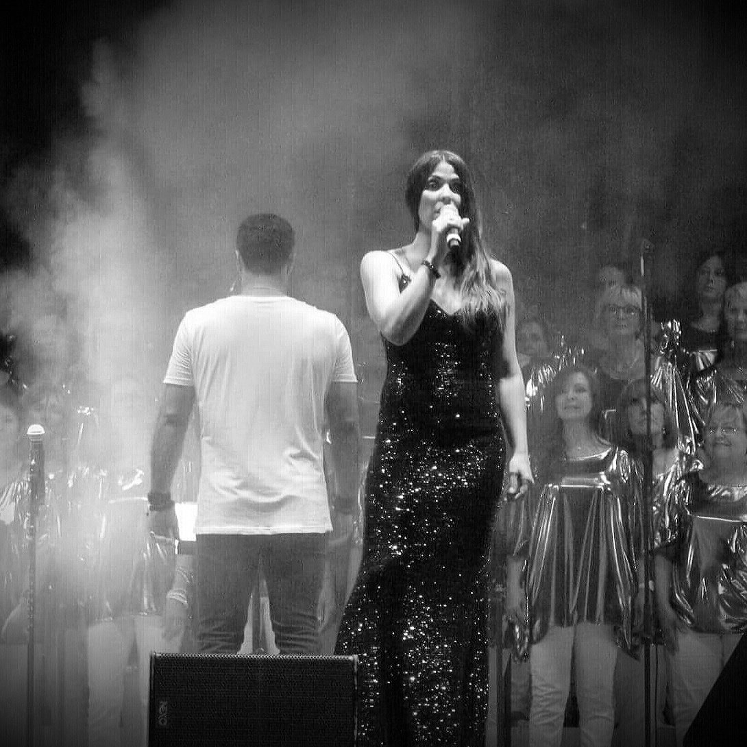 FanClubGinie's tweet photo. @ginielineoff @Lechoeurdusud #TournéeVarMatin #VilleduPradet #concert #KristaaWilliams #ChimeneBaldi #2000personnes #reussite #enjoy https://t.co/du5q4InX9H