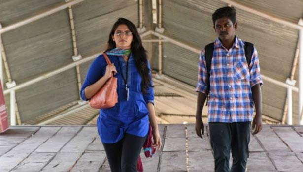 tamilcinewoods's tweet image. ‘சுவாதி கொலை வழக்கு’ படத்தை வெளியிடக் கூடாது: சுவாதியின் தந்தை புகார் மனு

cinema.maalaimalar.com/Cinema/CinemaN…

#SwathiMurder #SwathiKolaiVazhakku