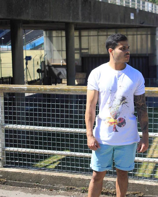 Image from Pengetout (@pengetout)