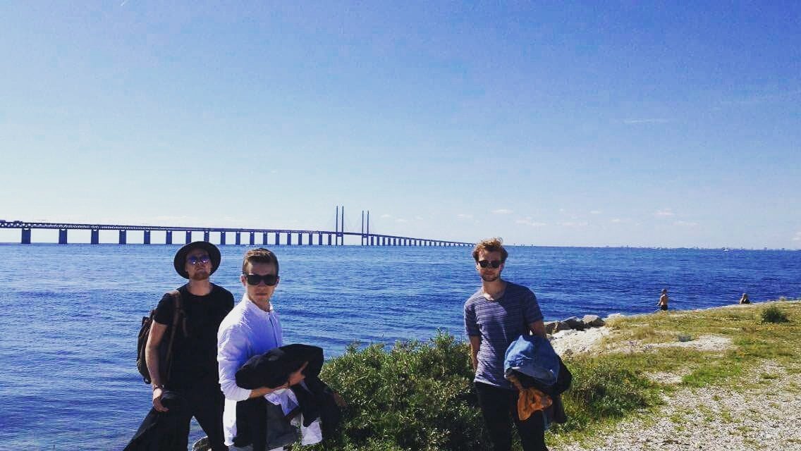 Summertime ☀ #sweden #denmark #bridge #sea #band #royal #prospect #hearts #photography #new #fresh #water #blue #hat #glasses #pop #rock