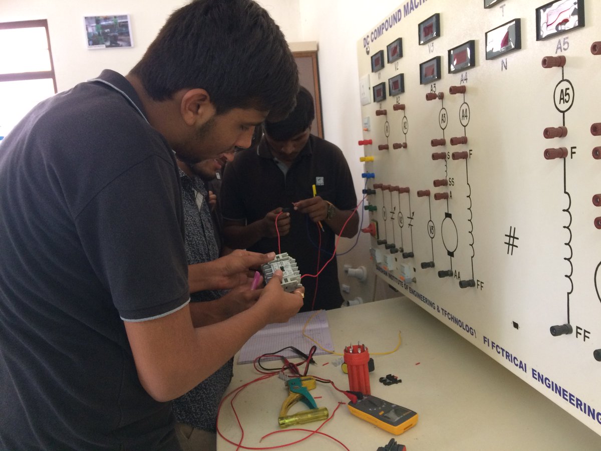 DarshanUniv's tweet image. #Electrical #Engineering department organized one day hands-on session on “Power &amp;amp; Control wiring using Contactors”