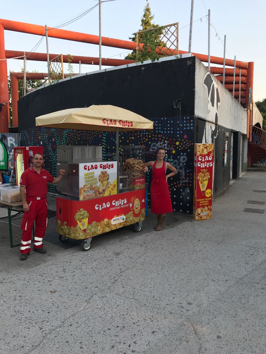 eurochefsrl's tweet photo. Ciao Chips ai Buskers di Modena 2017 tenutosi al parco Amendola dal 7 al 9 Luglio
#chips #patatine #fastfood https://t.co/kknbND6CkD