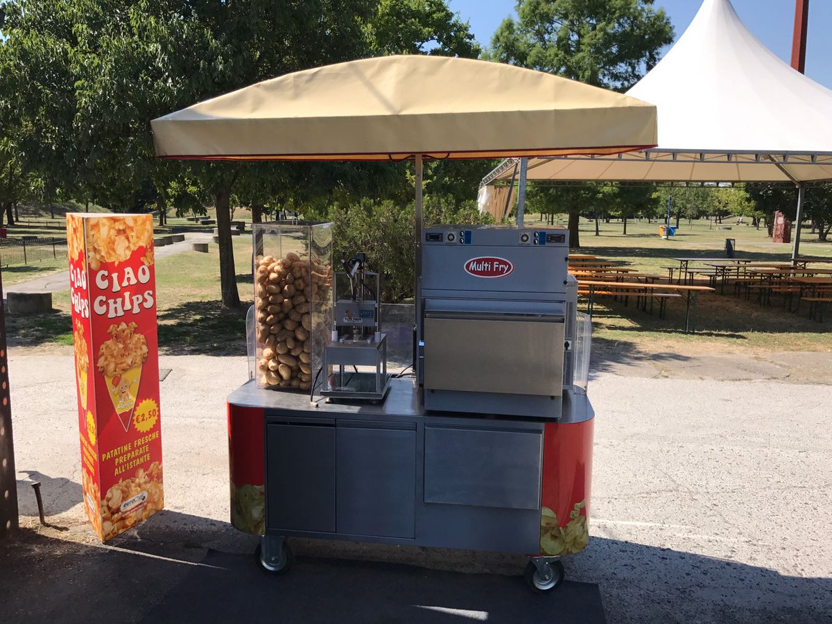 eurochefsrl's tweet photo. Ciao Chips ai Buskers di Modena 2017 tenutosi al parco Amendola dal 7 al 9 Luglio
#chips #patatine #fastfood https://t.co/kknbND6CkD