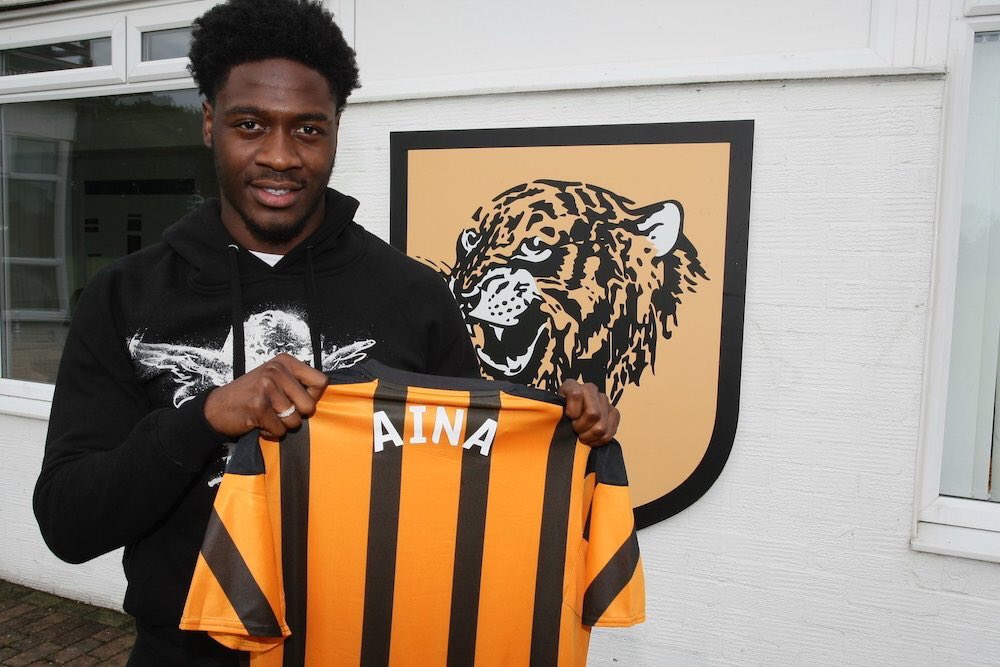 Ola Aina prêté cette saison (off)