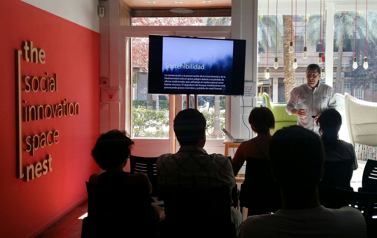 CamiOliveira78's tweet photo. Hoy es un día especial, cdo conocemos de 1a. mano a @almanatura, proyecto q considero 'empresa hermana' d @RuralDevNetwork en @thenestspace https://t.co/vopkukHTQl