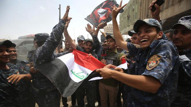 CrpPatton's tweet photo. Liberation of mosul.

Congratulations on the liberation of Mosul.
War heroes of Kurdistan, Iraq.
Heroes of war victims.

A medal or honor https://t.co/wnOB0pahYj