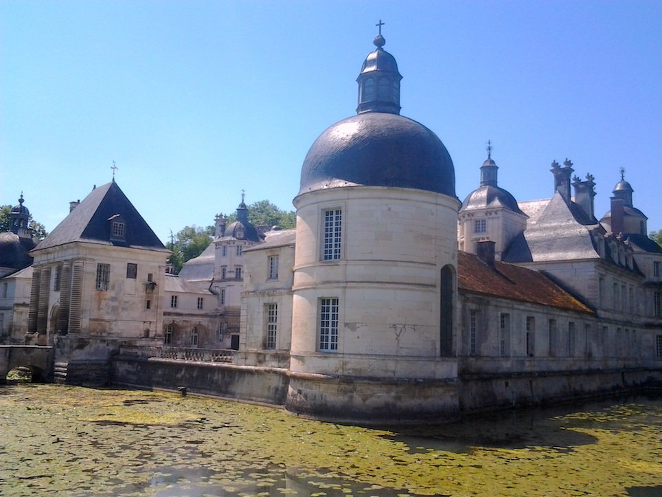 o_franco_aleman's tweet photo. Château de Tanlay
#Bourgogne #France
#MagnifiqueBourgogne
#MagnifiqueFrance
#castle #Schloss
#patrimoine https://t.co/FVsypRUMv3