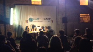ecoplanner_it's tweet photo. "The solution is in a garden everywhere"NO FALSE SOLUTIONS @drvandanashiva very interesting talk #csoa La Torre @maricadipierri #ClimActCamp https://t.co/kJAxs8uiWw