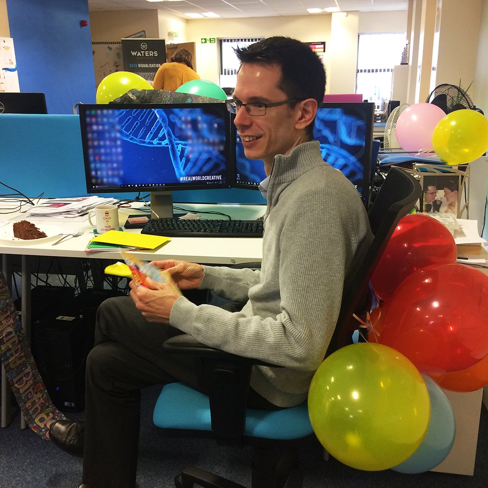 Waters_Creative's tweet photo. Happy birthday @WebDeveloperJon!  🎉🎂🎈 Hope you have an awesome day! #agencylife #realworldcreative #cakecakecake https://t.co/jZpdGPAufb