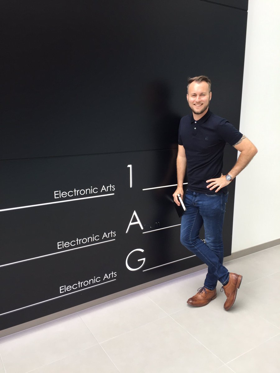 bettercallsol93's tweet image. Great time meeting @CriterionGames @electronicarts nice to get some inside scoop about new roles and projects @ASwift_Simon