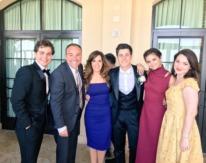 Popular Tweets Of ディズニー チャンネル スターズ 公式 3 Whotwi Graphical Twitter Analysis