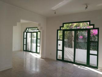 mqdarportal's tweet photo. فيلا للايجار #العدلية
https://t.co/GvKnfm9mGB
#البحرين #فيلا #عقارات_البحرين #عقارات
#bahrain_property #villa #adliyah #property #forrent https://t.co/dRLlZfgRej