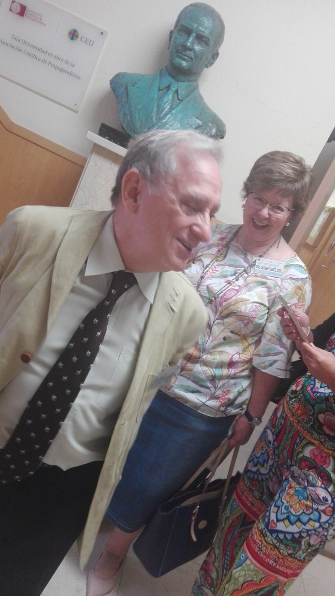 @HumYComCEU  y <a href="/CITECCEU/">CITEC</a> organizan #jornadaevaluacioninvestigacion, <a href="/provuldigital/">Provuldig2</a> Miembros del Tribunal, @ladevere3 y <a href="/CarmenFuenteCob/">Carmen Fuente Cobo</a>