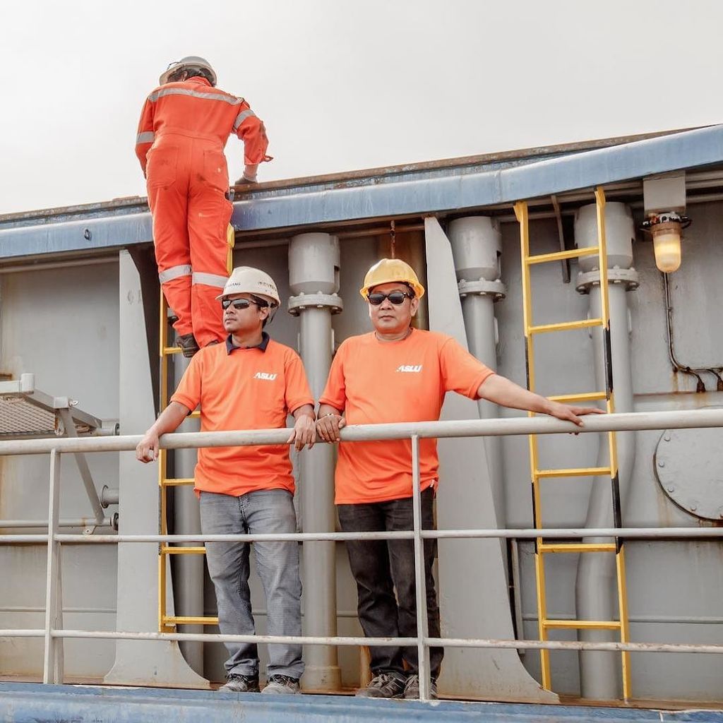 Cargo handling- from clearance to delivery by dedicated team of ASLU Logistics. #ASLULogistics
#airfreight #oceanf… ift.tt/2tD3Oxe