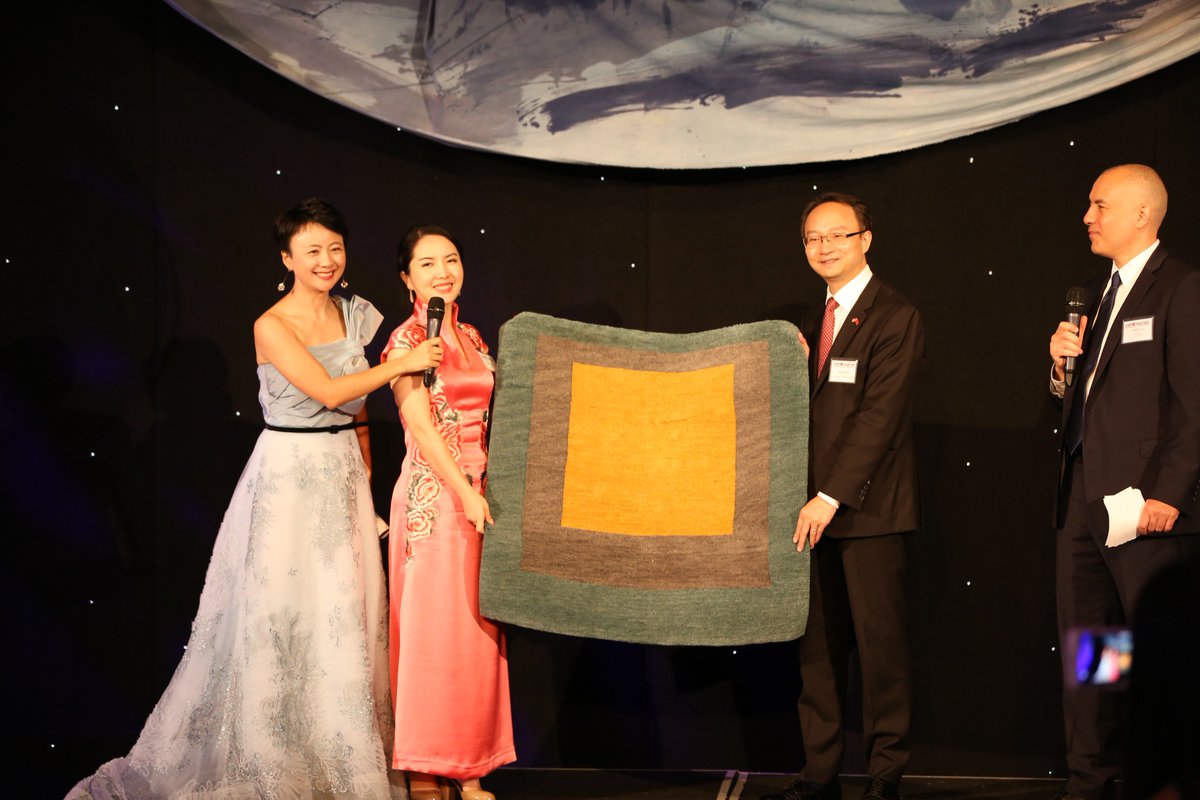 Cimgine's tweet photo. Exhibition and audition showcase Chinese traditional craftsmanship as well as raise funds for charities in China focused on empowering women https://t.co/Ixw4eU2gTP