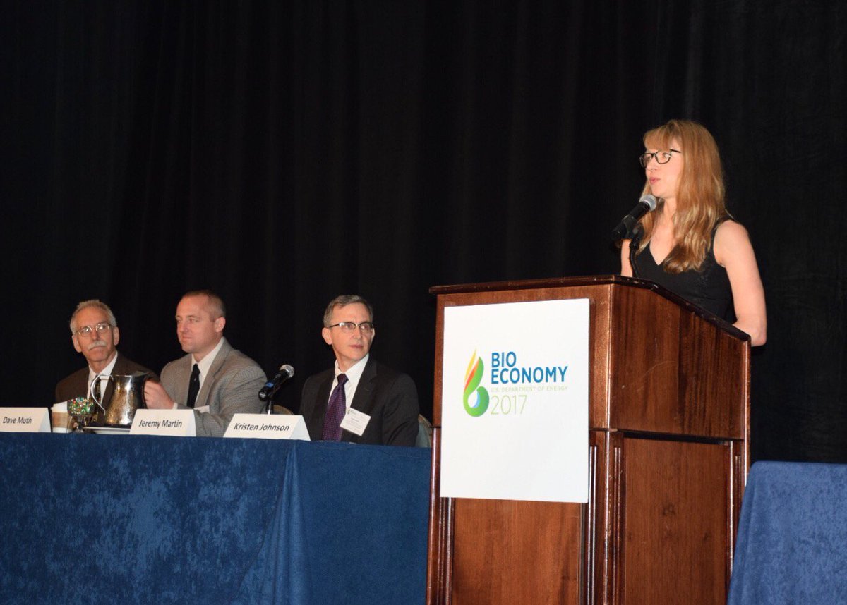 Thx to panelists from <a href="/UCSUSA/">Union of Concerned Scientists</a>, <a href="/IowaStateU/">Iowa State University</a>, <a href="/agsolver/">AgSolver</a>, <a href="/PSIEE/">IEE at Penn State</a>! #Bioeconomy2017