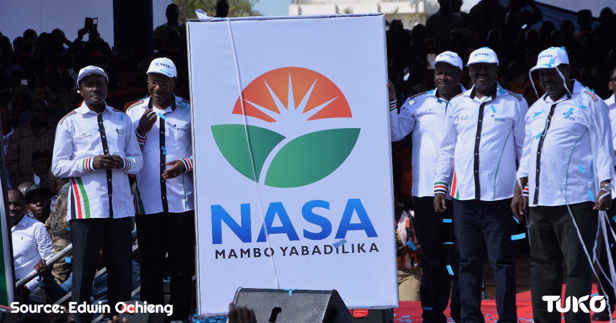 Tuko_co_ke's tweet photo. Will NASA leaders be allowed at Nkaissery’s funeral? https://t.co/daGAz9orRf has the details https://t.co/WhGJNe23FR #RIPGeneralNkaiserry https://t.co/es2jHPUZQb