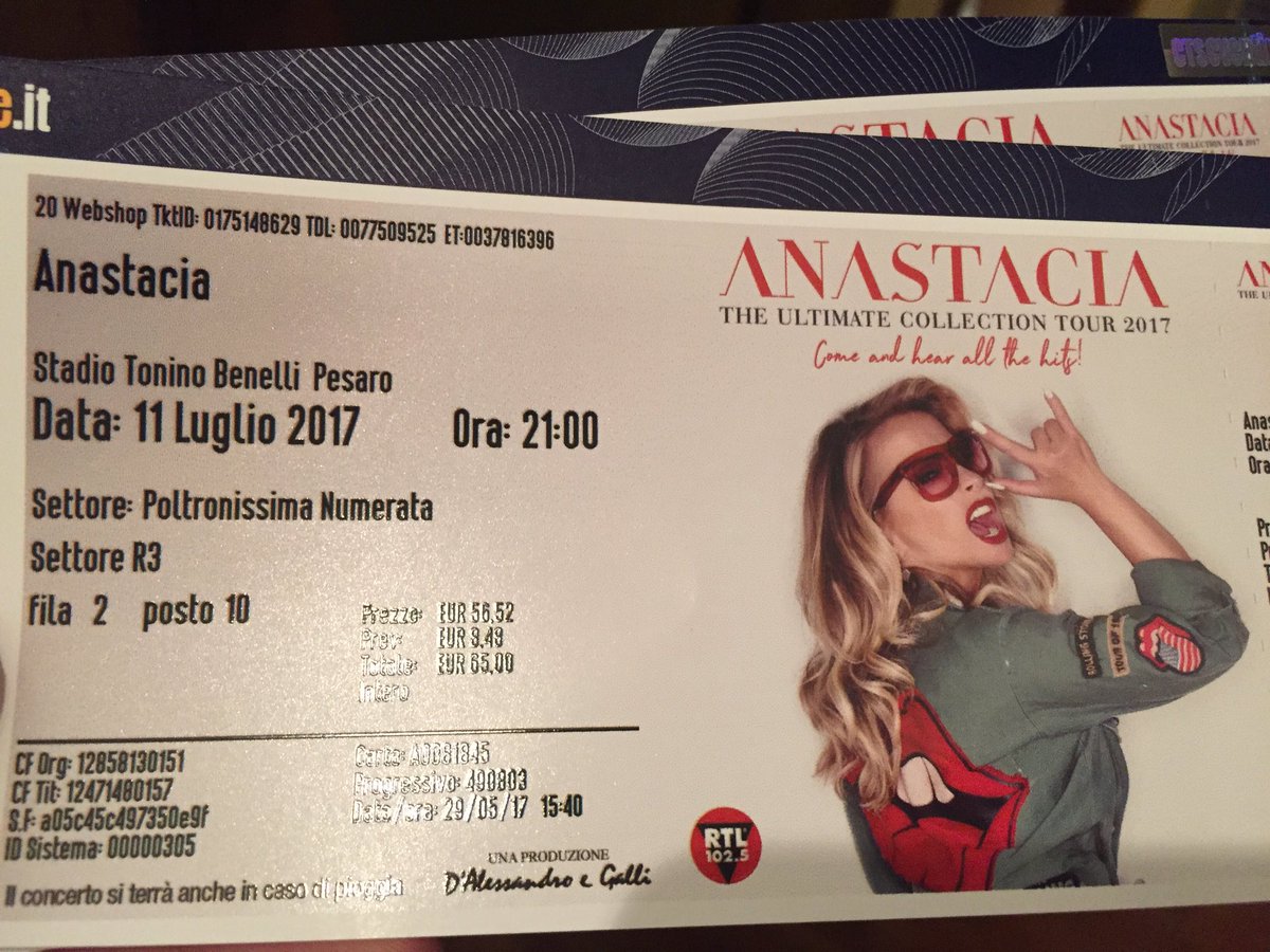_Giuli4's tweet photo. @AnastaciaMusic goooooooo!!!!!! #pesaro #wepesaro #anastacialive #UCtour #UC https://t.co/07ob9zIRks