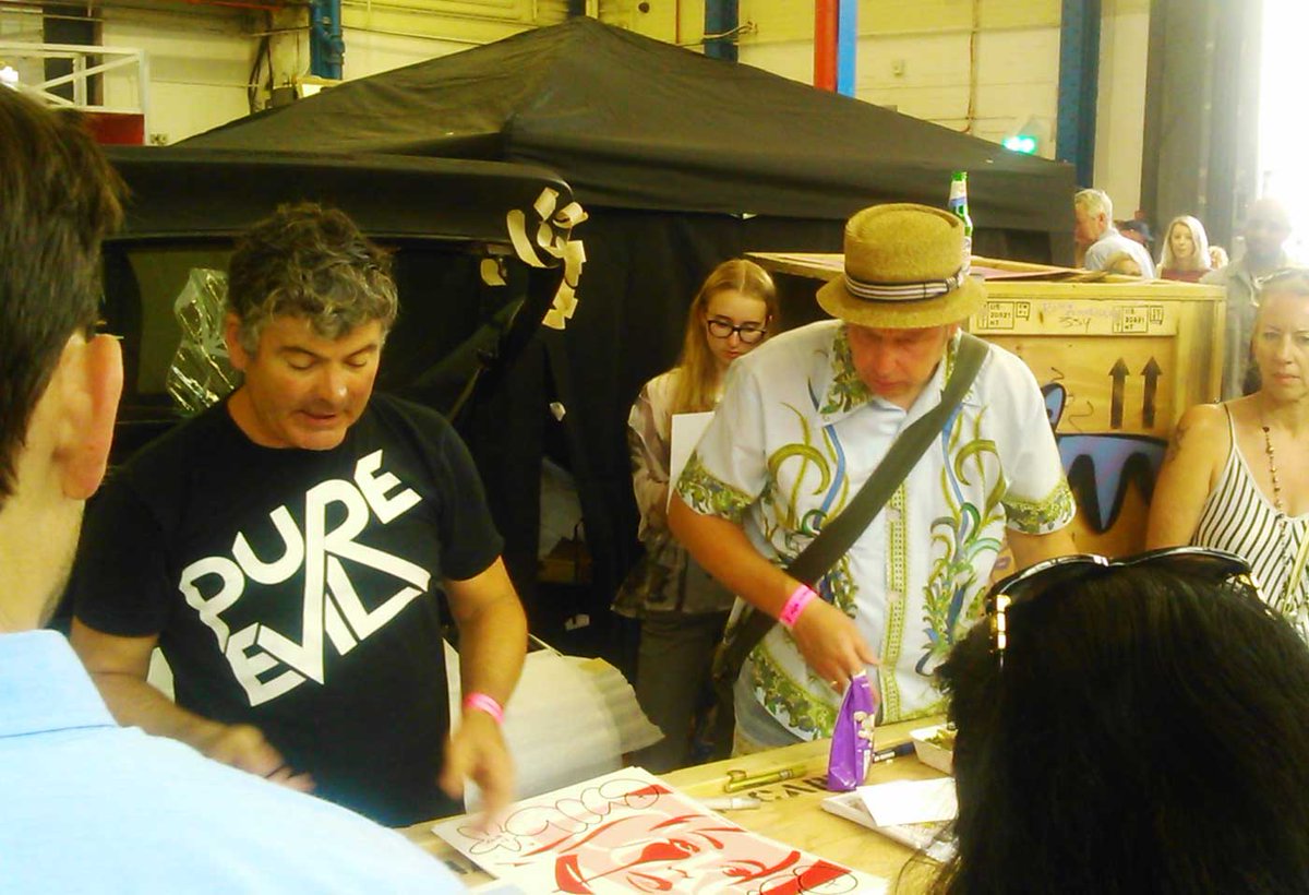 OrganMagazine's tweet photo. ORGAN THING: All the engaging fun of the rebooted 2017 Art Car Boot Fair... https://t.co/1jp41NqS6q #VACBF @artcarbootfair https://t.co/Bey2K1RWOf