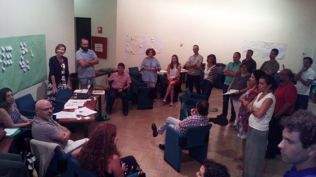 rboralla's tweet photo. Cambiar el chip,pasión, comunicación,tolerancia, colaboración...Nuevas habilidades para nuevo itinerario formativo #innovacion #iaapinnova https://t.co/ywQSfun0uV