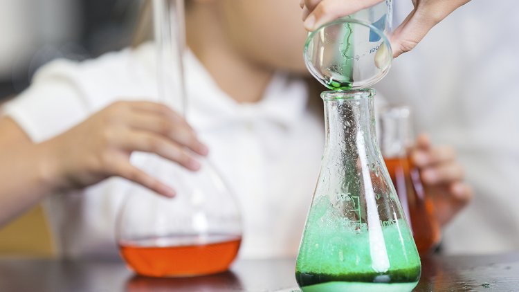 LiverpoolRandEd's tweet photo. Three ways to teach science terminology to primary pupils | News https://t.co/8bCwNDslgx https://t.co/kYzdAxHCQg