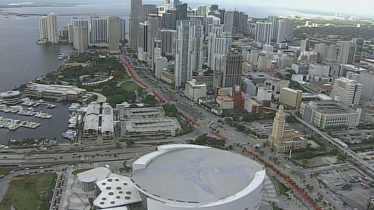 Baseball's biggest stars getting ready for All-Star parade in downtown Miami bit.ly/2udR9T4 https://t.co/2GVheB88fE