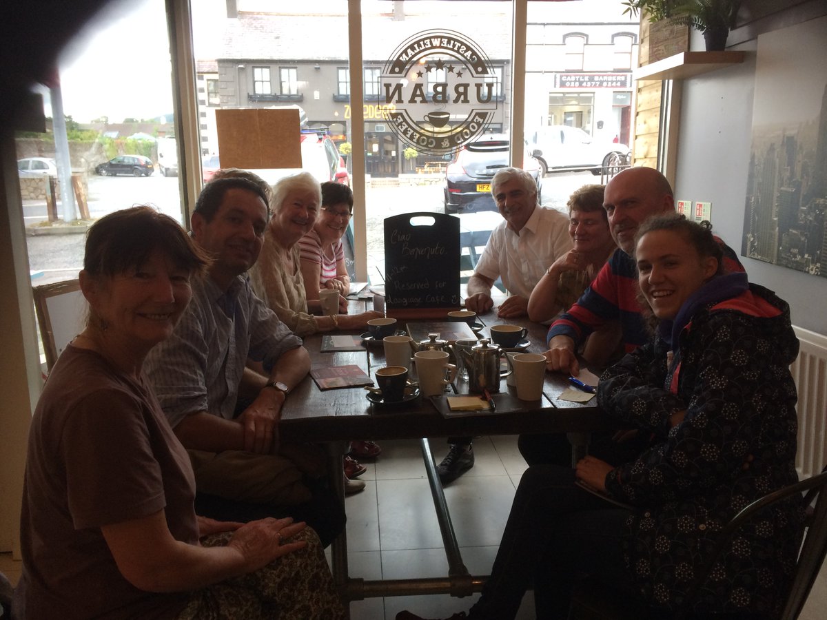 Sheehy2017's tweet image. Laughter &amp;amp; lingo at this morning's Italian language sessions in @coffee_urban as part of @thesomafestival. Spanish, German &amp;amp; Irish to come!