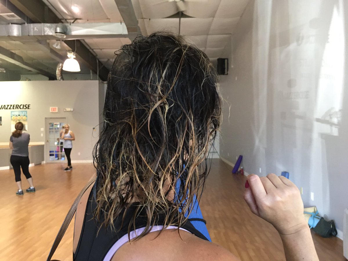 1013Carrie's tweet photo. Sweaty hair - don't care! Love my workout! #Jazzercise #idontsweatisparkle #kickbootie https://t.co/5JGrbOJh85