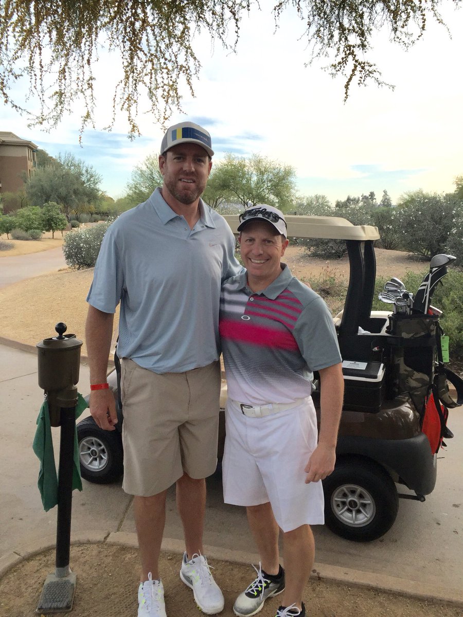 toddephx's tweet photo. Congrats to @BruceArians on his new book #TheQuarterbackWhisperer out today. #NoRiskItNoBiscuit #Quaterbacks #LifetimeOfWork https://t.co/Sf3X3zAwwk