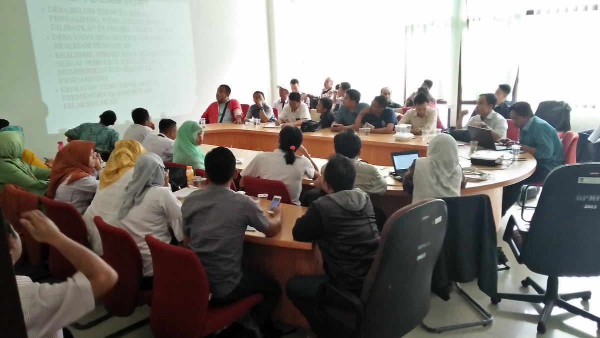 RaKor P3MD Bandung Barat dlm rangka peningktn kpasits pendmpng mnju #DesaBangunIndonesia
<a href="/EkoSandjojo/">Eko P. Sandjojo</a> <a href="/jokowi/">Joko Widodo</a> <a href="/madjid_taufik/">taufik madjid</a> <a href="/tppindonesia/">Pertepedesia</a>