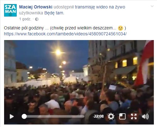 AleksZawisza's tweet photo. #Kontrmiesiecznica 
#10lipca
Nagranie video z ostatnich chwil protestu pod hotelem Bristol w W-wie. 
https://t.co/AIfrYn5Dy5 https://t.co/N5yoZNml1P