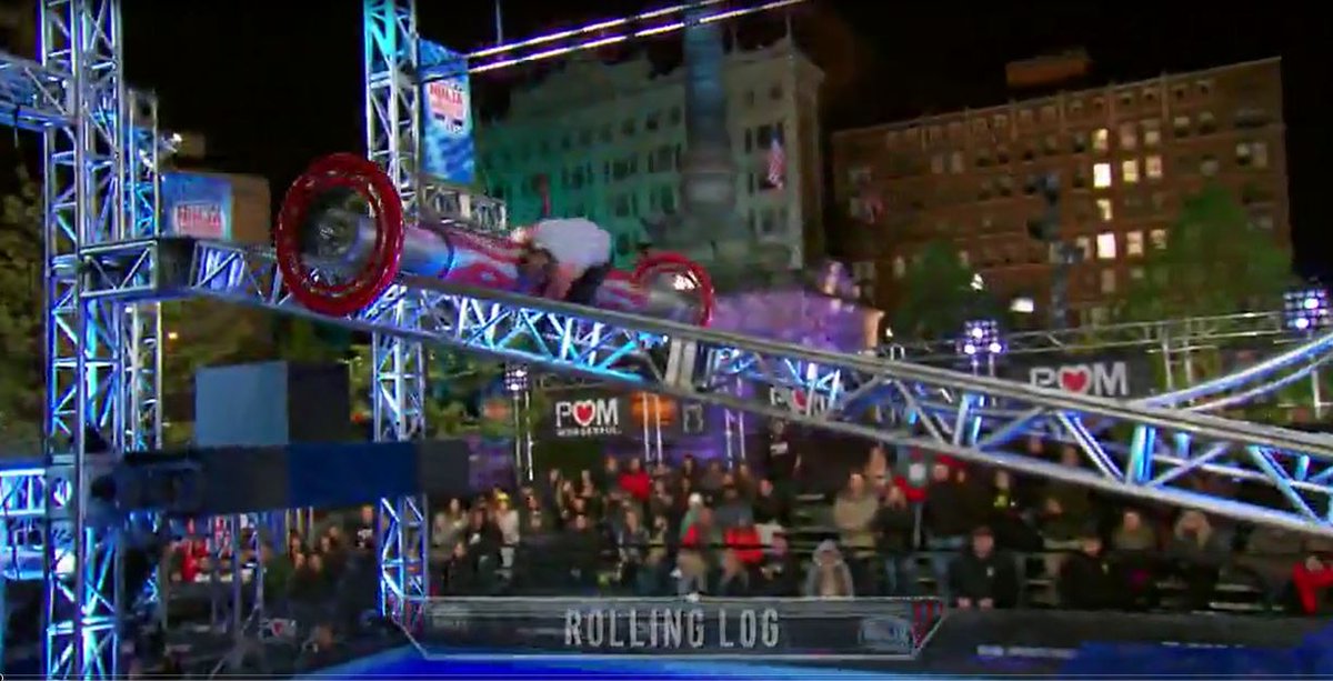 flatgal88's tweet photo. No, the scary "Rolling Log" is back ! #AmericanNinjaWarrior https://t.co/Yofv9NbKHA