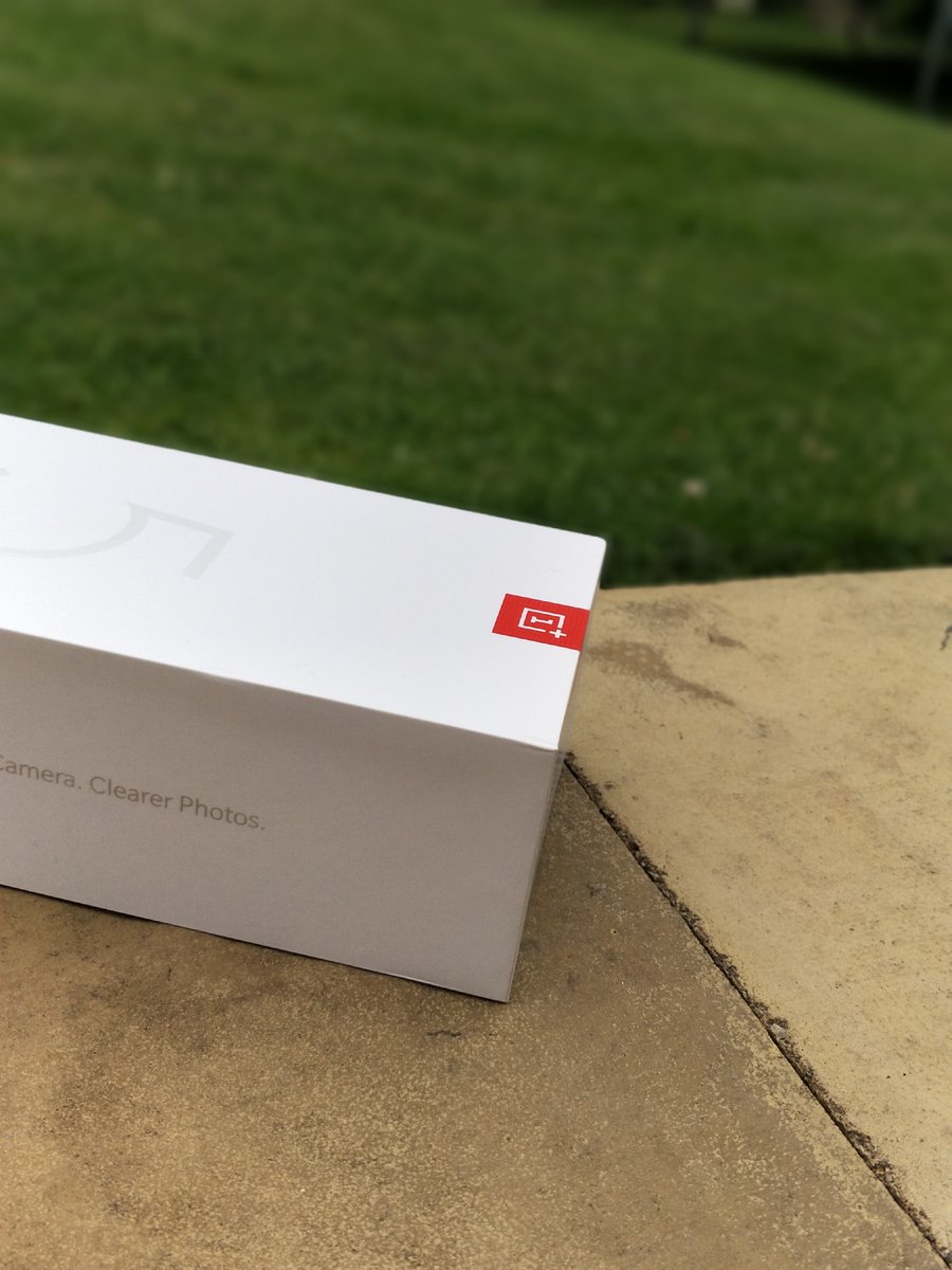 Tyler_J_R's tweet photo. @oneplus , The oneplus 5 blew my expectations away, its amazing and lightning quick, love it.(thx to Casey and Kris for the help) https://t.co/U9xlKy0aqa