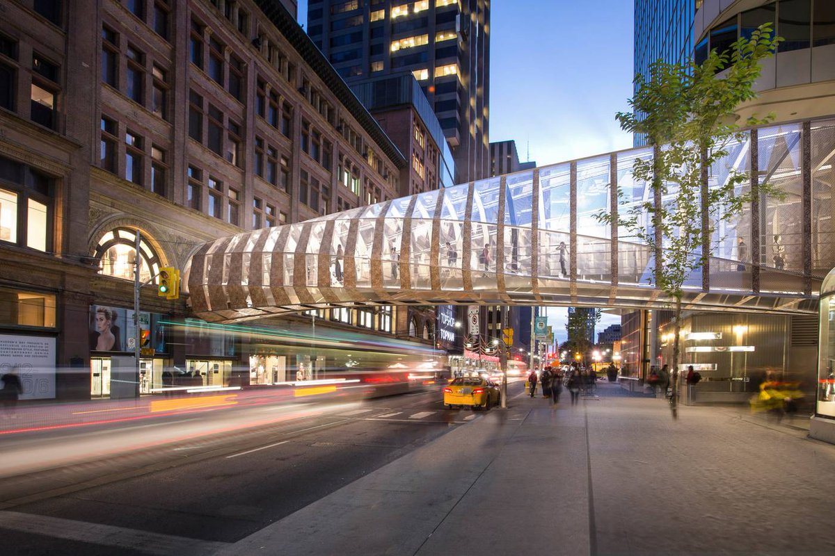 This is cool: There's a stunning new bridge in the heart of #Toronto that is shiny and futuristic. We <3 it! #IceMan #Downtown #architecture