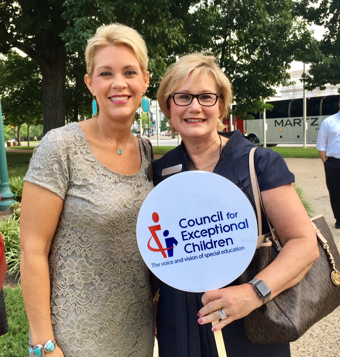 micheles7111's tweet image. Excited to meet with Sen James Inhofe &amp;amp; Rep Tom Cole this AM to talk about supporting children and youth w/ exceptionalities! #IDEA #casecec