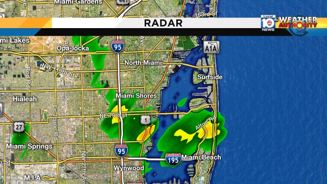 Showers soaking parts of 95 https://t.co/x1J9oGQ6qm