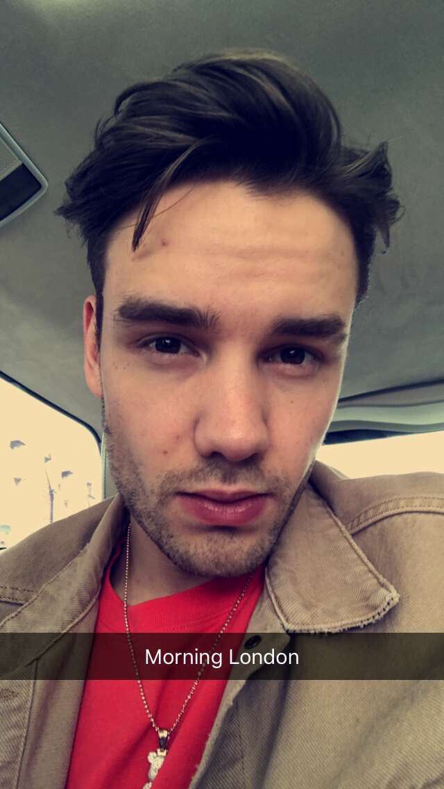 theboysnaps's tweet photo. Liam posted this on Snapchat. https://t.co/rhsHIEJEne