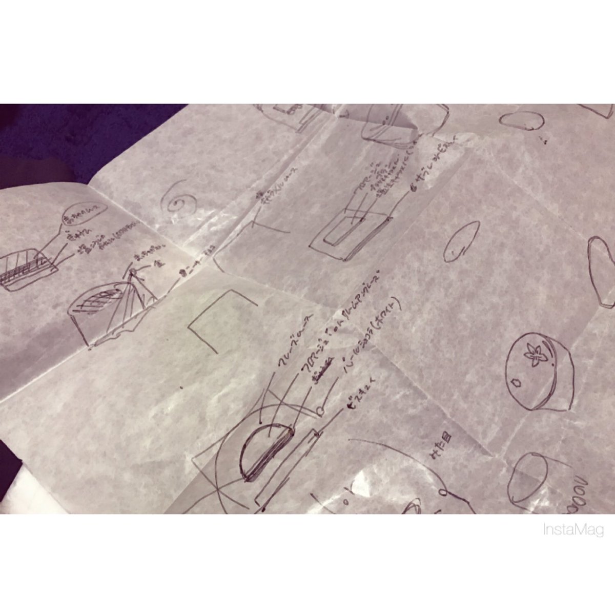 ponsw828's tweet photo. 思い立った瞬間に描きたくて
書けるところならどんな紙にでも書いてた笑
だってこれロール紙だよww https://t.co/EZ0BZDvw45