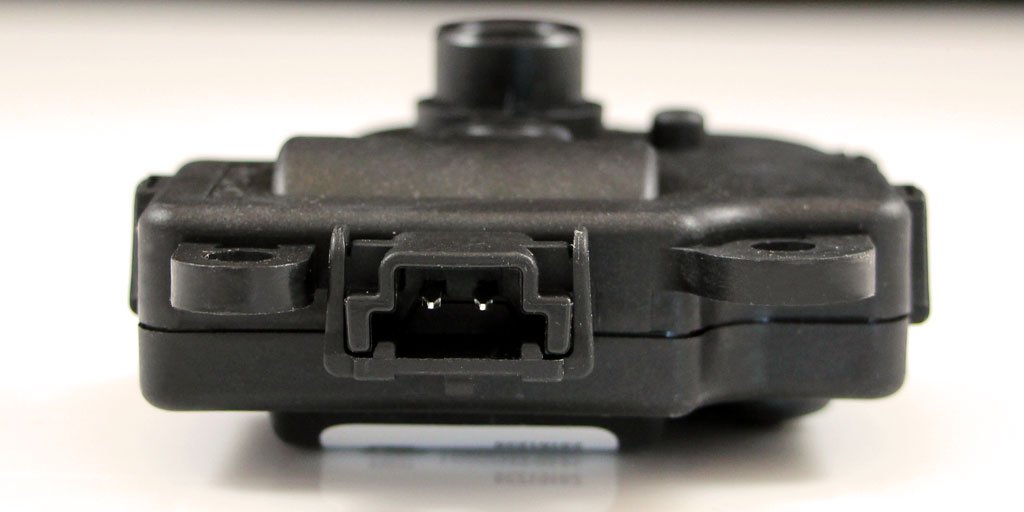 TechSmartParts's tweet image. Need an HVAC Mode Door Actuator for GM applications? Our F04008 is an exact-match replacement: ecatalog.smpcorp.com/TEC/#/vehicles…