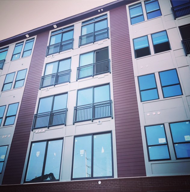 moderassprings's tweet photo. Juliet balconies are in! So exciting! Come tour Modera Sandy Springs today! #modera #moderasandysprings #nowleasing https://t.co/WSRmR1kYGp
